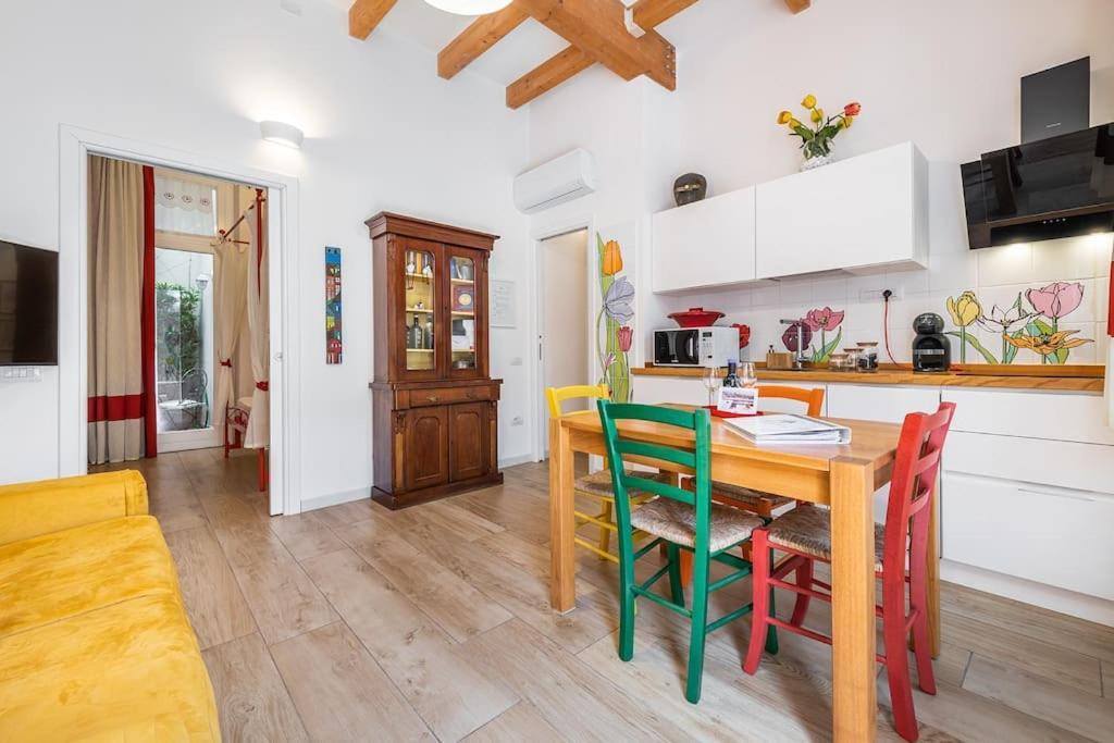 Charming House Con Doccia Sensoriale E Cortile Interno - Centro Storico Leilighet Cagliari Eksteriør bilde